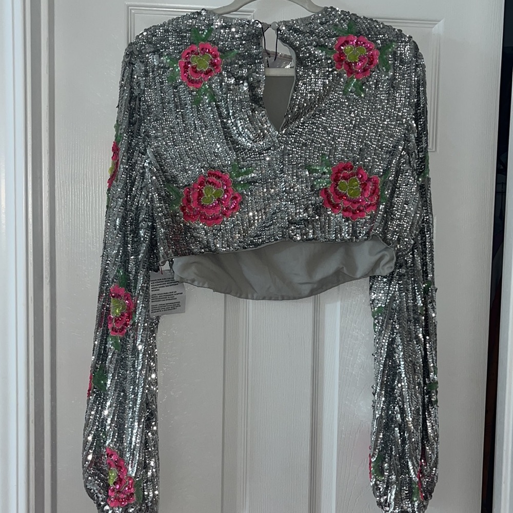 ASOS Edition blouson sleeve crop top in floral Sequin - Picture 5 of 10